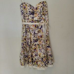 B. Darlin floral dress 🍁🍃🍂